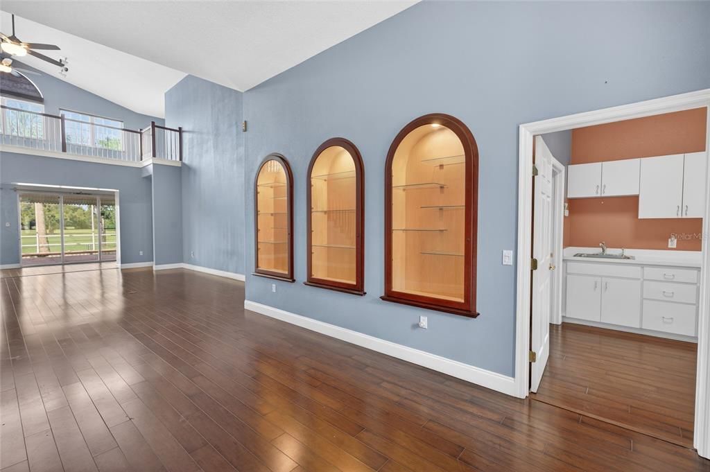 For Sale: $780,000 (4 beds, 4 baths, 4148 Square Feet)