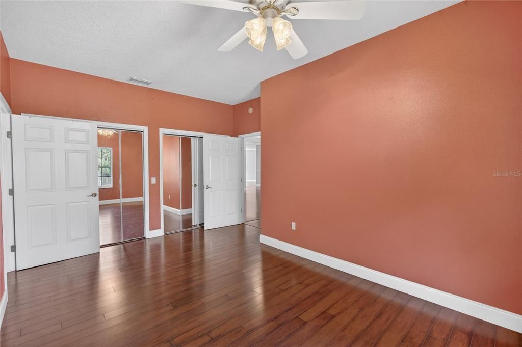 For Sale: $780,000 (4 beds, 4 baths, 4148 Square Feet)