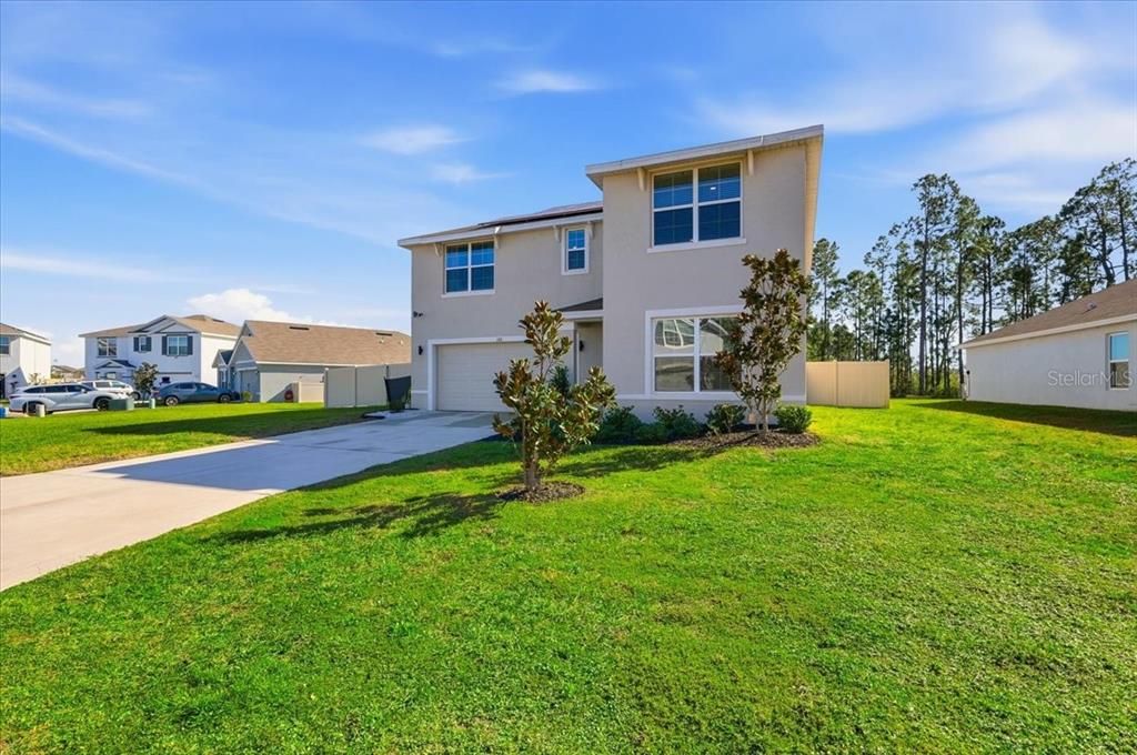 For Sale: $424,900 (4 beds, 3 baths, 2435 Square Feet)