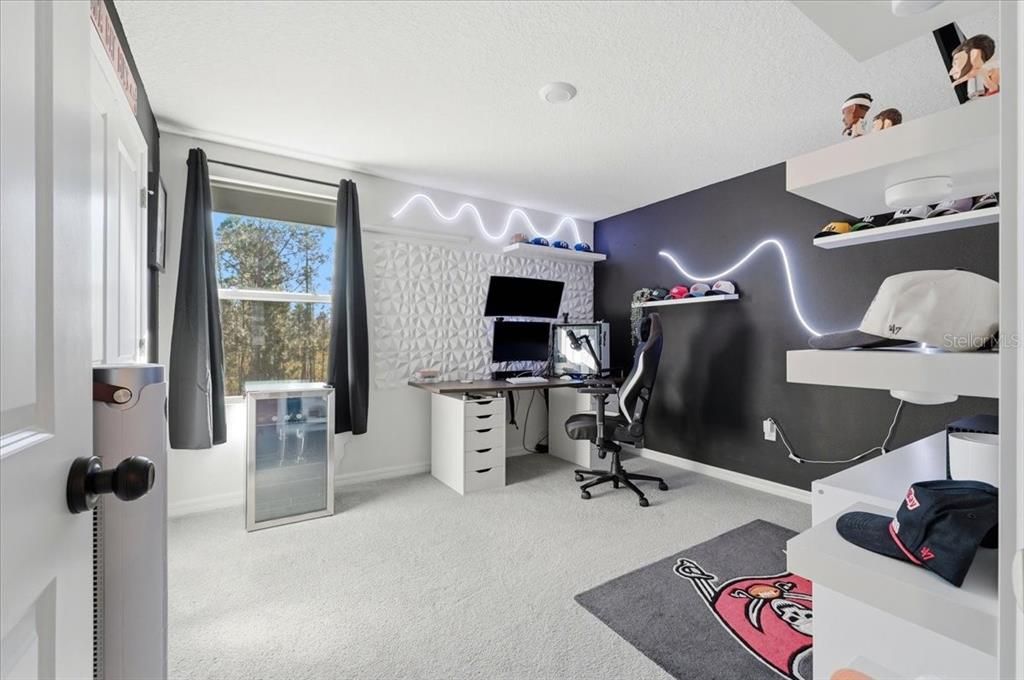 For Sale: $424,900 (4 beds, 3 baths, 2435 Square Feet)