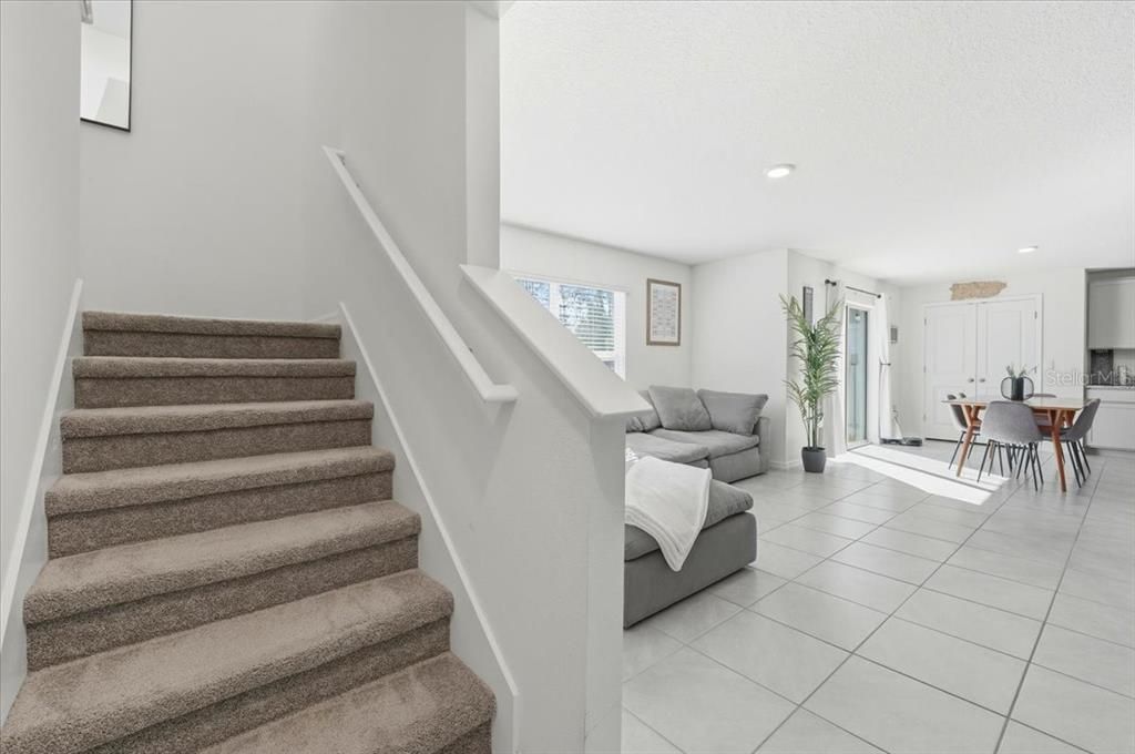 For Sale: $424,900 (4 beds, 3 baths, 2435 Square Feet)