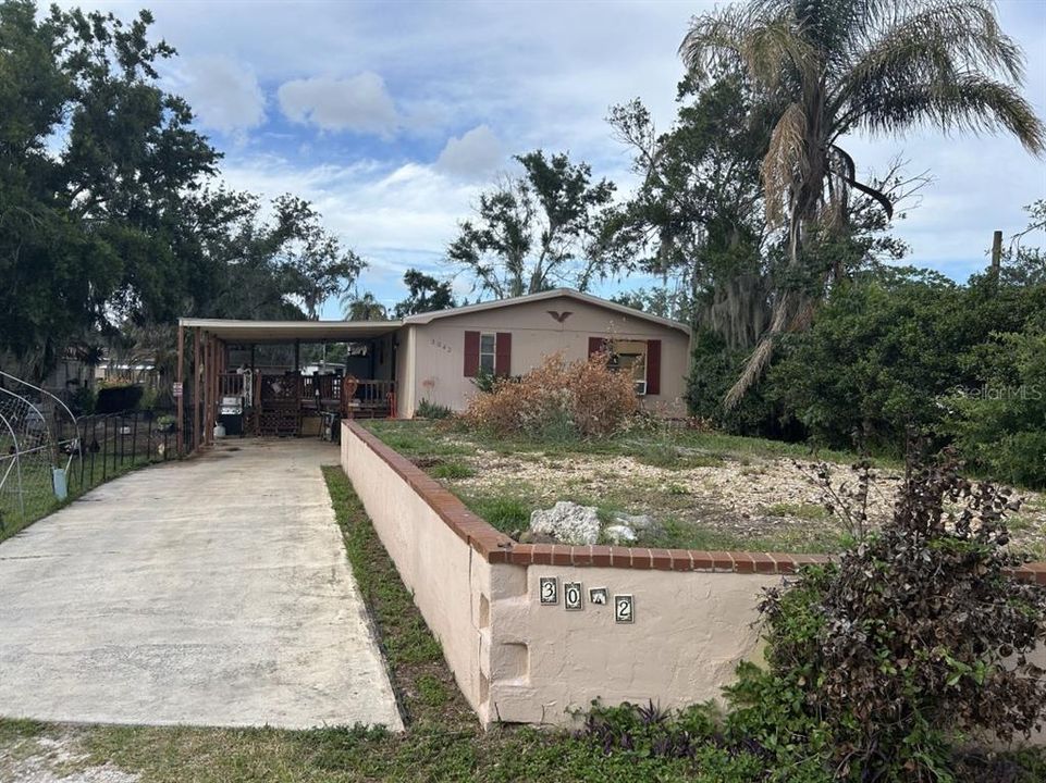 For Sale: $119,000 (3 beds, 2 baths, 1344 Square Feet)