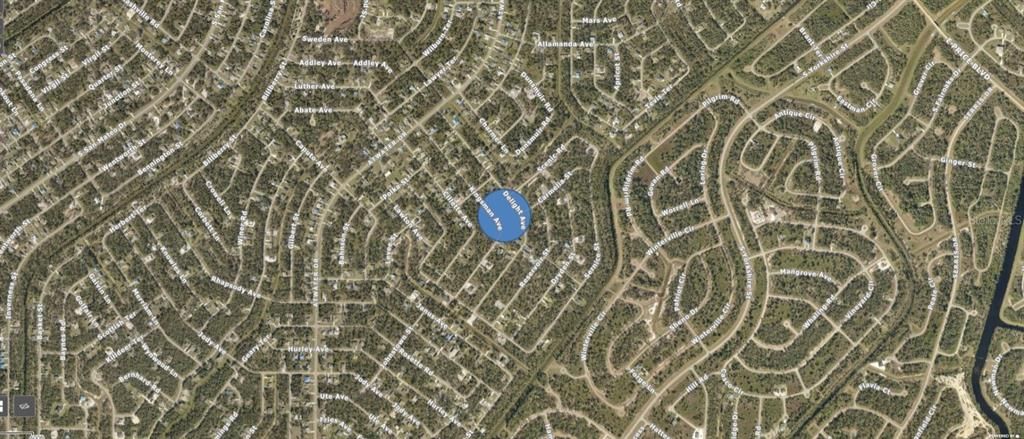待售: $24,900 (0.27 acres)