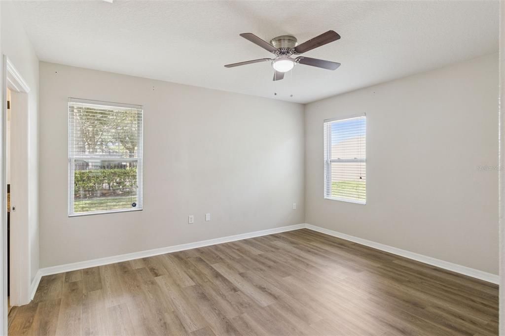 Active With Contract: $279,000 (4 beds, 2 baths, 1788 Square Feet)