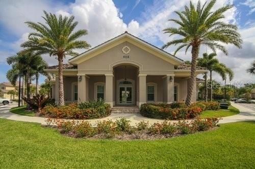 For Rent: $3,950 (5 beds, 4 baths, 3192 Square Feet)