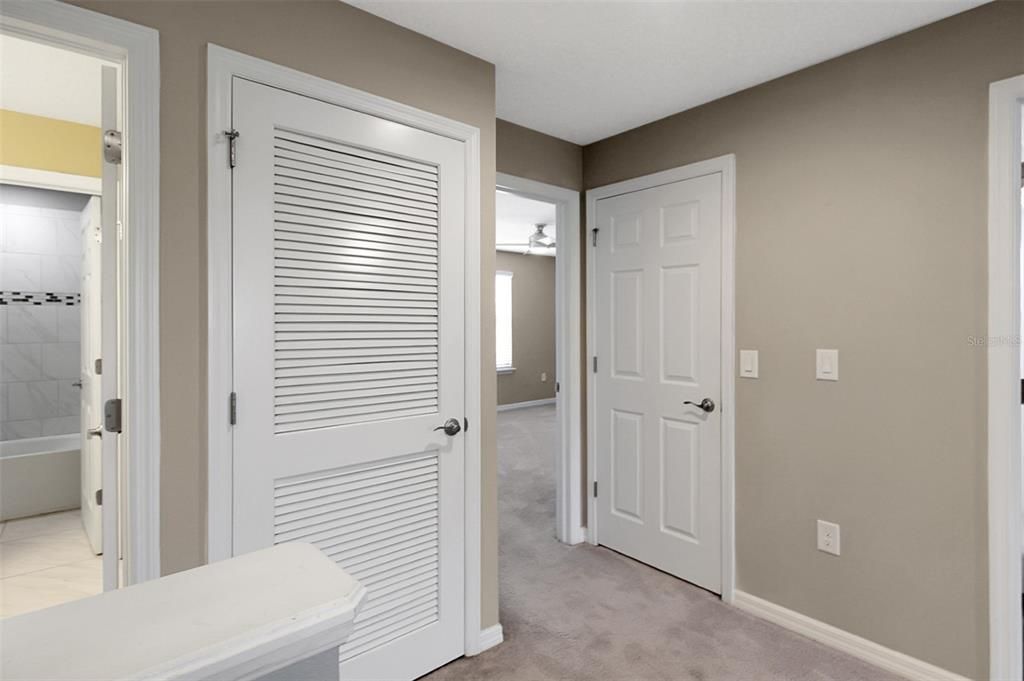 For Rent: $3,950 (5 beds, 4 baths, 3192 Square Feet)