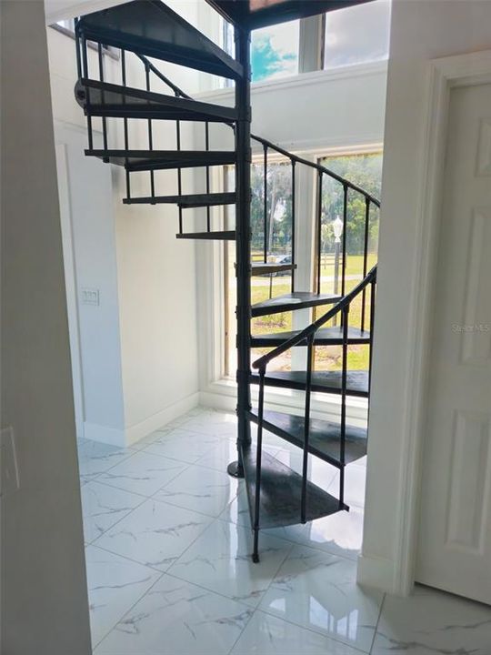 For Sale: $489,500 (3 beds, 2 baths, 3098 Square Feet)
