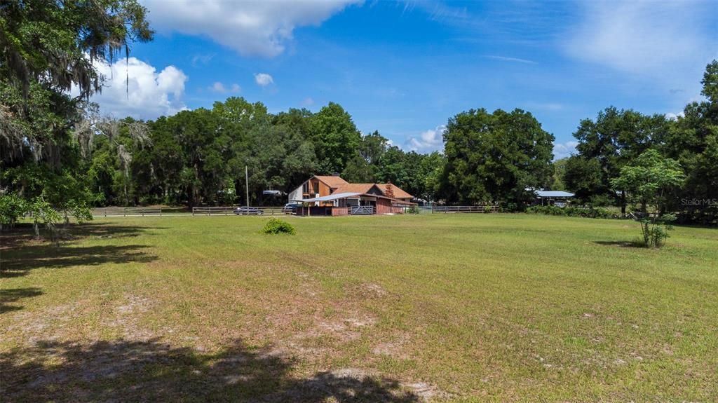 For Sale: $489,500 (3 beds, 2 baths, 3098 Square Feet)