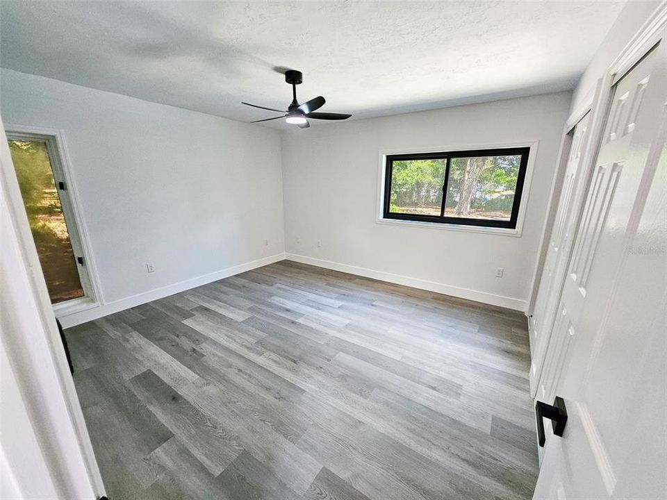 For Sale: $489,500 (3 beds, 2 baths, 3098 Square Feet)