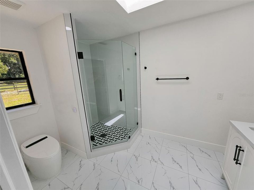 For Sale: $489,500 (3 beds, 2 baths, 3098 Square Feet)
