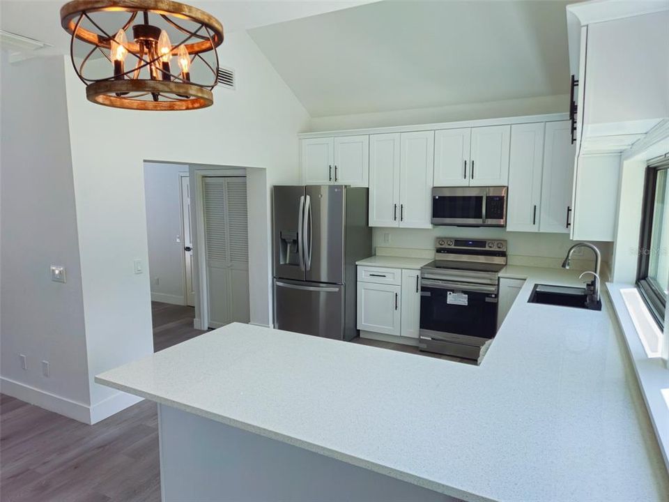 For Sale: $489,500 (3 beds, 2 baths, 3098 Square Feet)