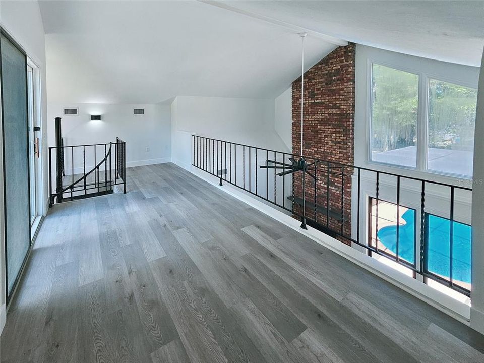 For Sale: $489,500 (3 beds, 2 baths, 3098 Square Feet)