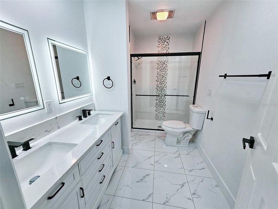 For Sale: $489,500 (3 beds, 2 baths, 3098 Square Feet)
