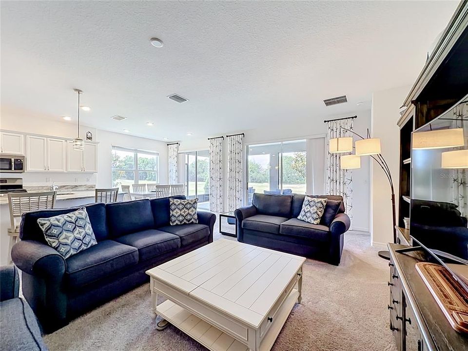 For Sale: $457,900 (3 beds, 2 baths, 1948 Square Feet)