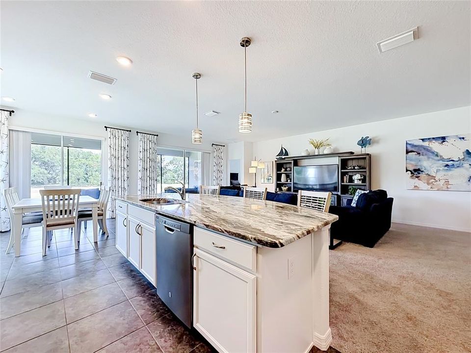 For Sale: $457,900 (3 beds, 2 baths, 1948 Square Feet)