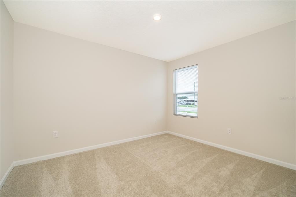 For Sale: $367,000 (4 beds, 2 baths, 2280 Square Feet)