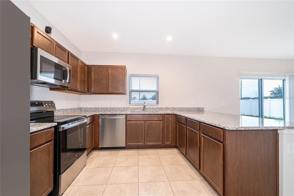 For Sale: $367,000 (4 beds, 2 baths, 2280 Square Feet)