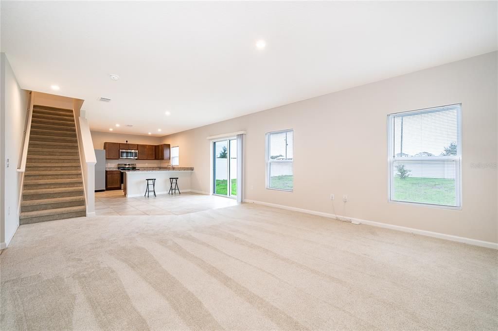 For Sale: $367,000 (4 beds, 2 baths, 2280 Square Feet)