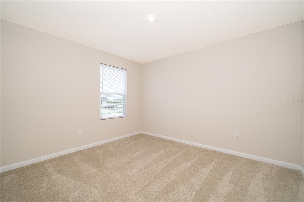For Sale: $367,000 (4 beds, 2 baths, 2280 Square Feet)