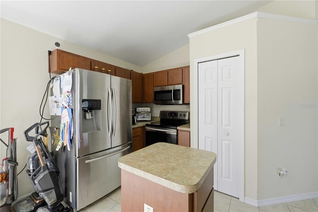 En Venta: $195,000 (3 camas, 2 baños, 1317 Pies cuadrados)