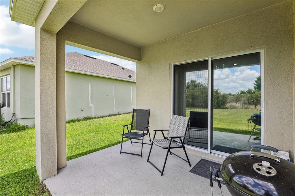 На продажу: $349,000 (4 спален, 2 ванн, 1812 Квадратных фут)