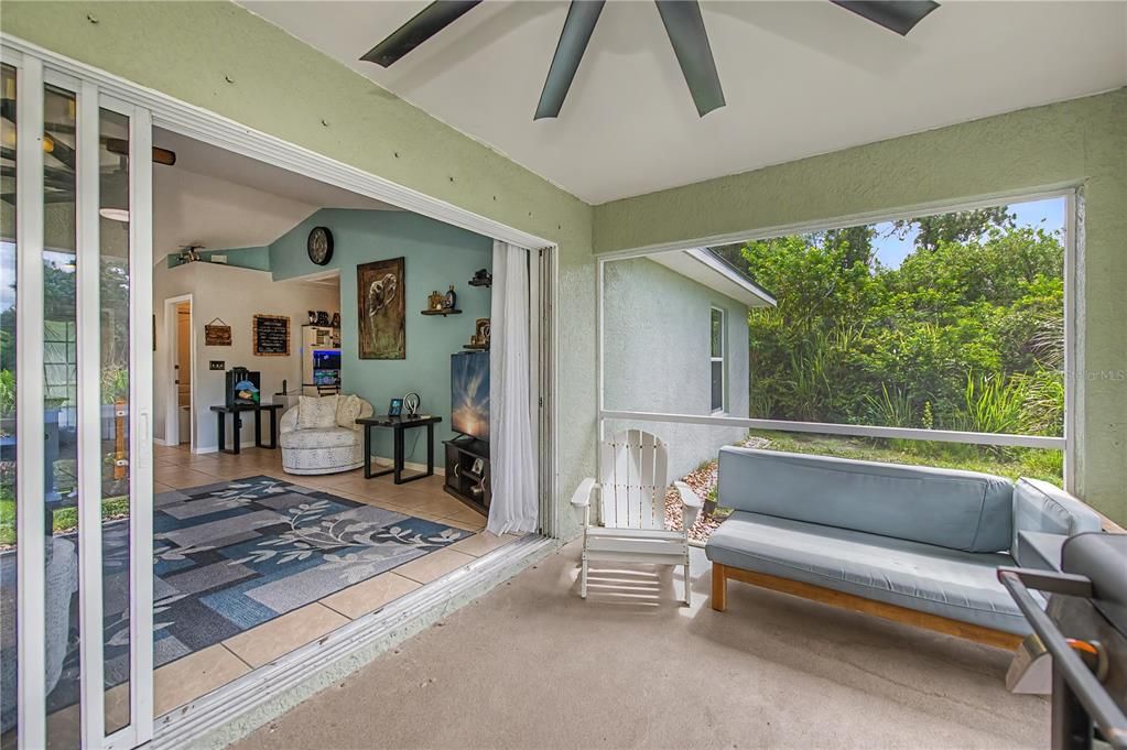 For Sale: $289,900 (3 beds, 2 baths, 1272 Square Feet)