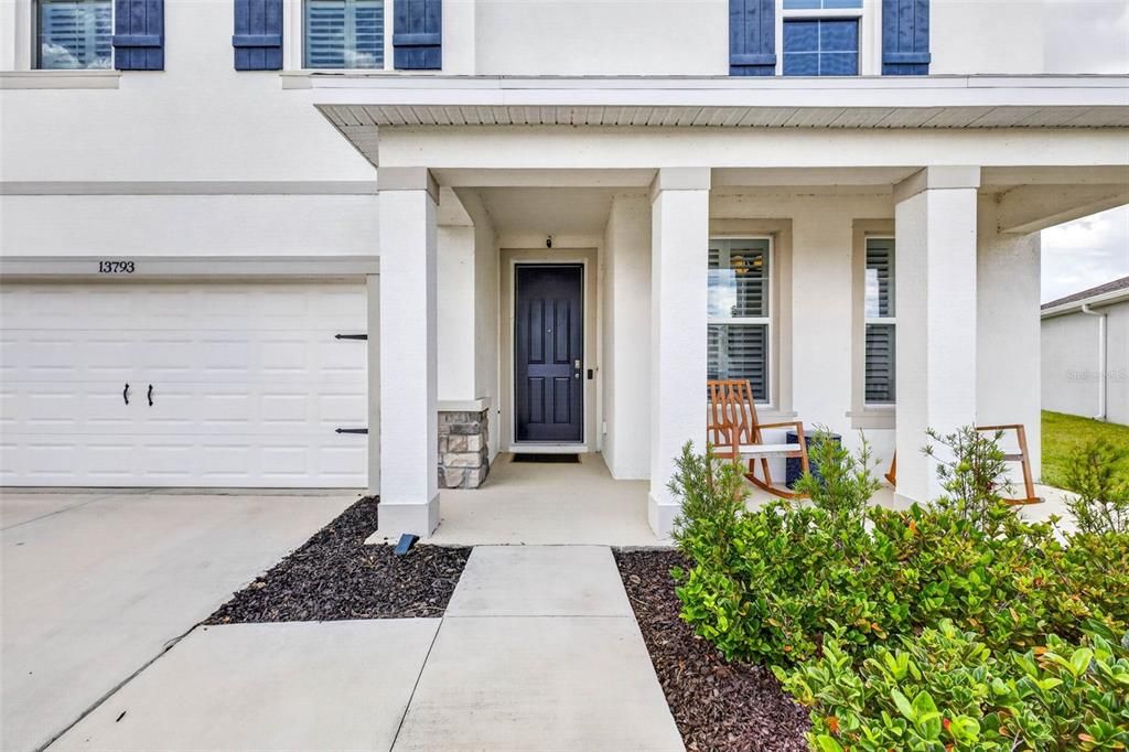For Sale: $465,000 (5 beds, 3 baths, 2934 Square Feet)