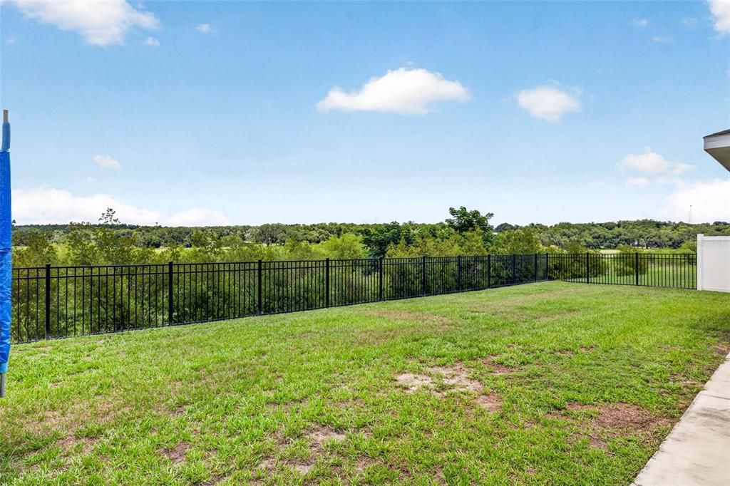 For Sale: $465,000 (5 beds, 3 baths, 2934 Square Feet)