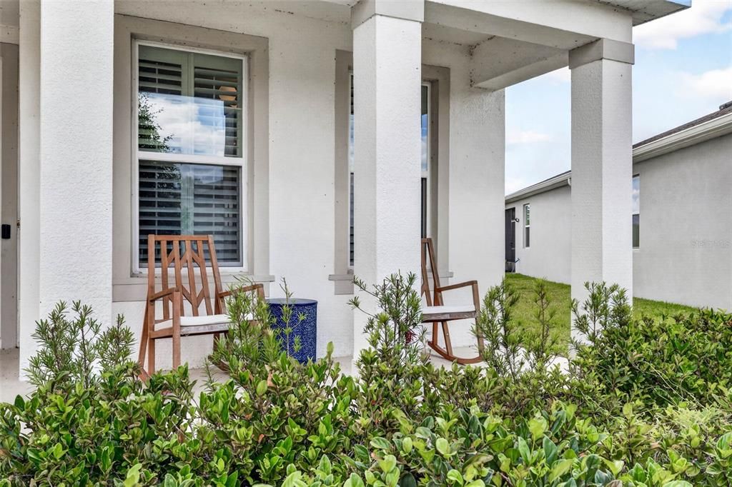 For Sale: $465,000 (5 beds, 3 baths, 2934 Square Feet)