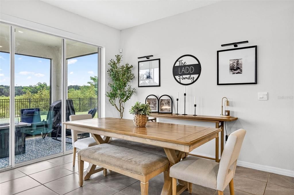 For Sale: $465,000 (5 beds, 3 baths, 2934 Square Feet)