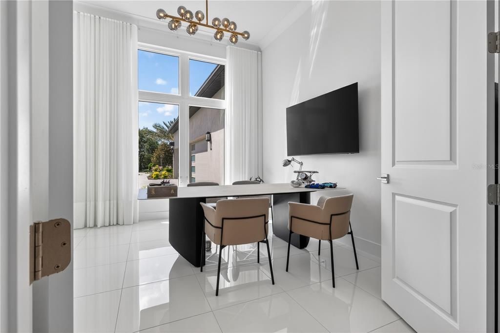 For Sale: $4,200,000 (5 beds, 5 baths, 5855 Square Feet)