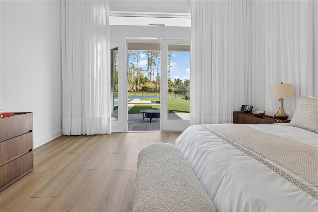 For Sale: $4,200,000 (5 beds, 5 baths, 5855 Square Feet)