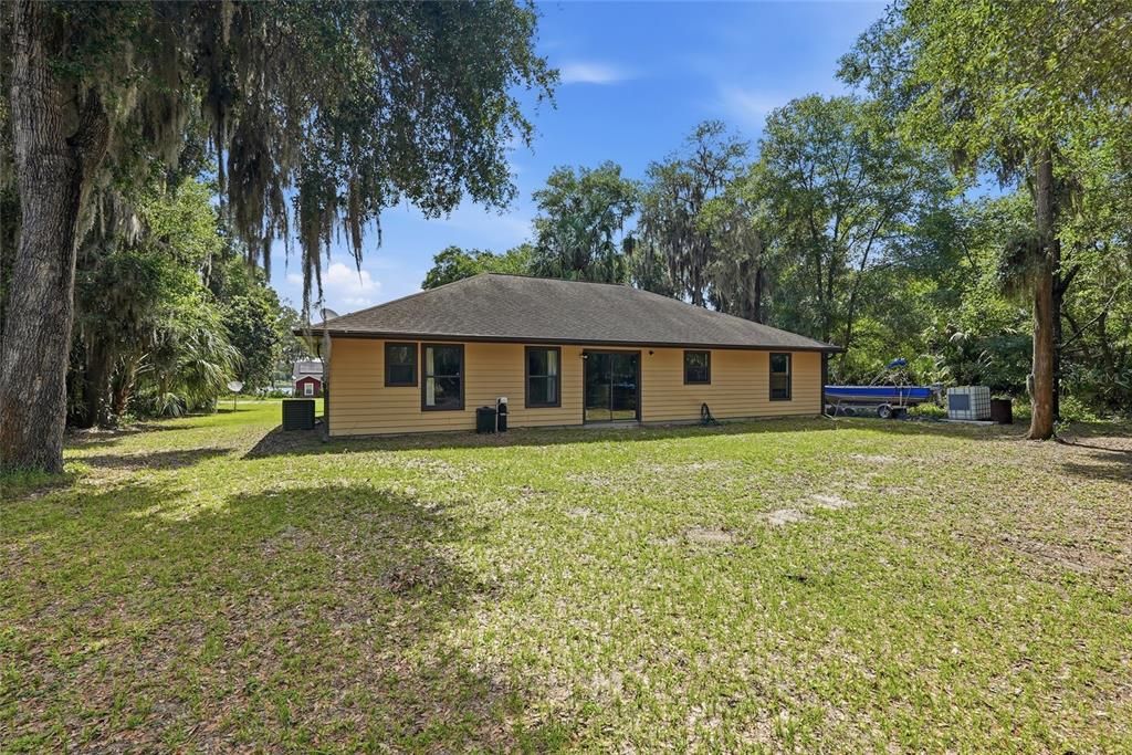 For Sale: $275,000 (3 beds, 2 baths, 1632 Square Feet)