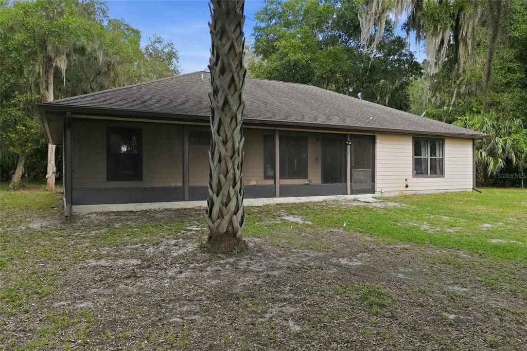 For Sale: $275,000 (3 beds, 2 baths, 1632 Square Feet)