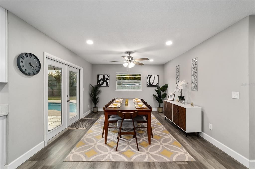 For Sale: $399,999 (4 beds, 2 baths, 2128 Square Feet)