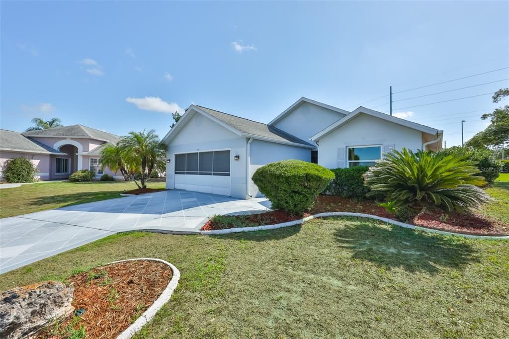 For Sale: $324,900 (3 beds, 2 baths, 1797 Square Feet)