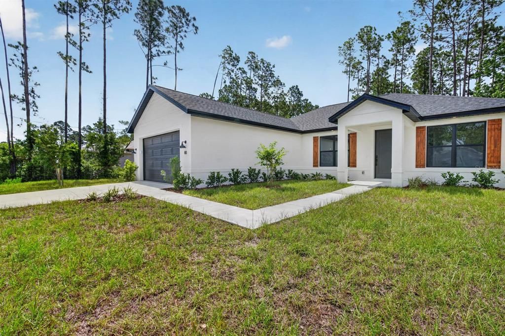 Activo con contrato: $419,000 (3 camas, 2 baños, 1800 Pies cuadrados)