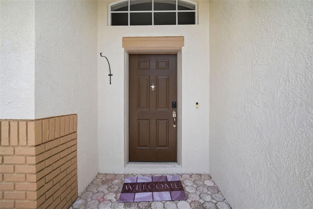 For Sale: $391,000 (4 beds, 2 baths, 1688 Square Feet)