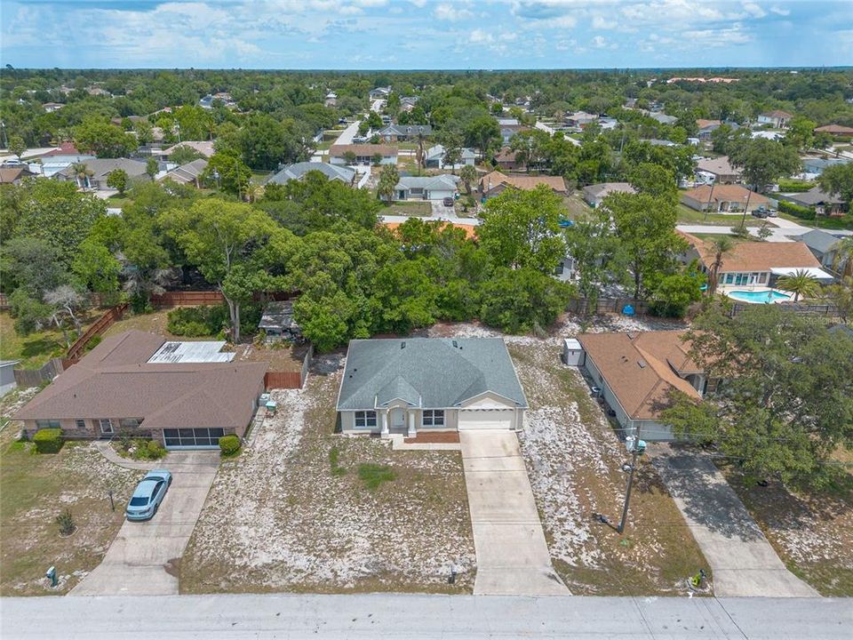 En Venta: $325,000 (3 camas, 2 baños, 1810 Pies cuadrados)