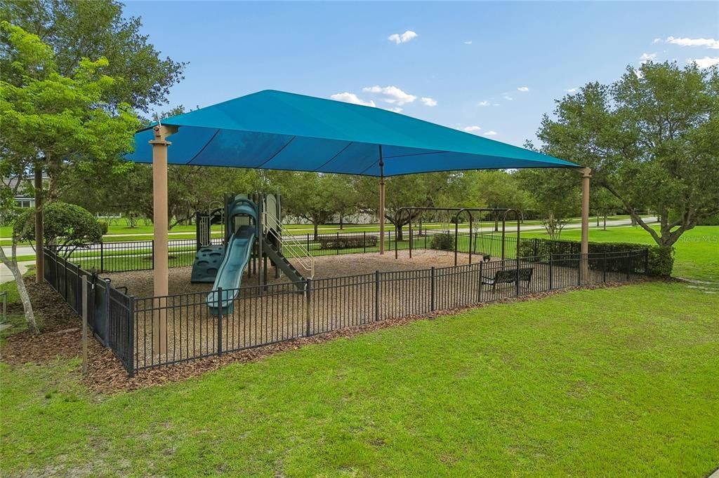 For Sale: $875,000 (6 beds, 3 baths, 3492 Square Feet)