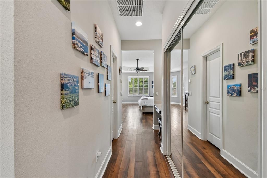 For Sale: $875,000 (6 beds, 3 baths, 3492 Square Feet)