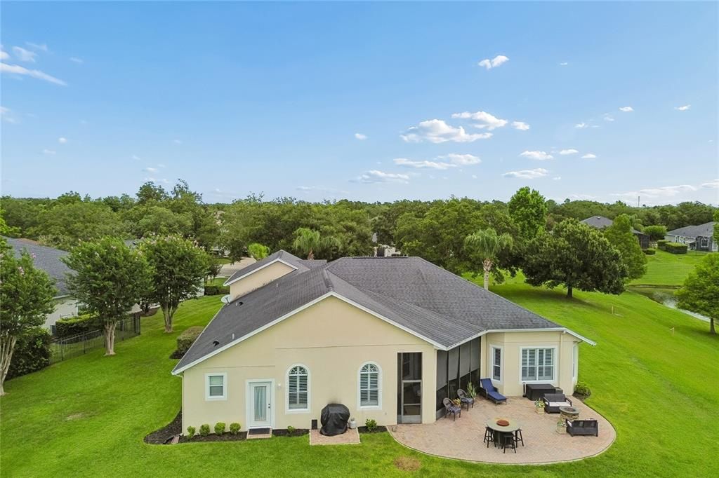 For Sale: $875,000 (6 beds, 3 baths, 3492 Square Feet)