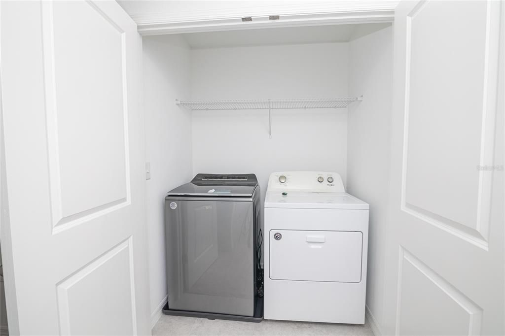 На продажу: $255,900 (3 спален, 2 ванн, 1480 Квадратных фут)