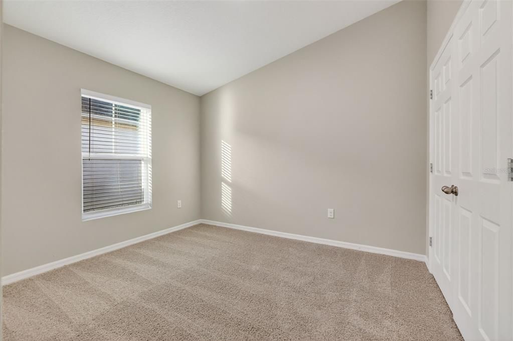 Activo con contrato: $315,000 (4 camas, 2 baños, 1689 Pies cuadrados)