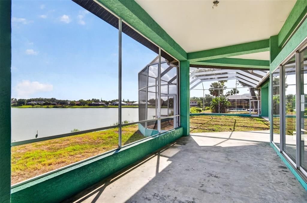 En Venta: $725,000 (4 camas, 4 baños, 3684 Pies cuadrados)