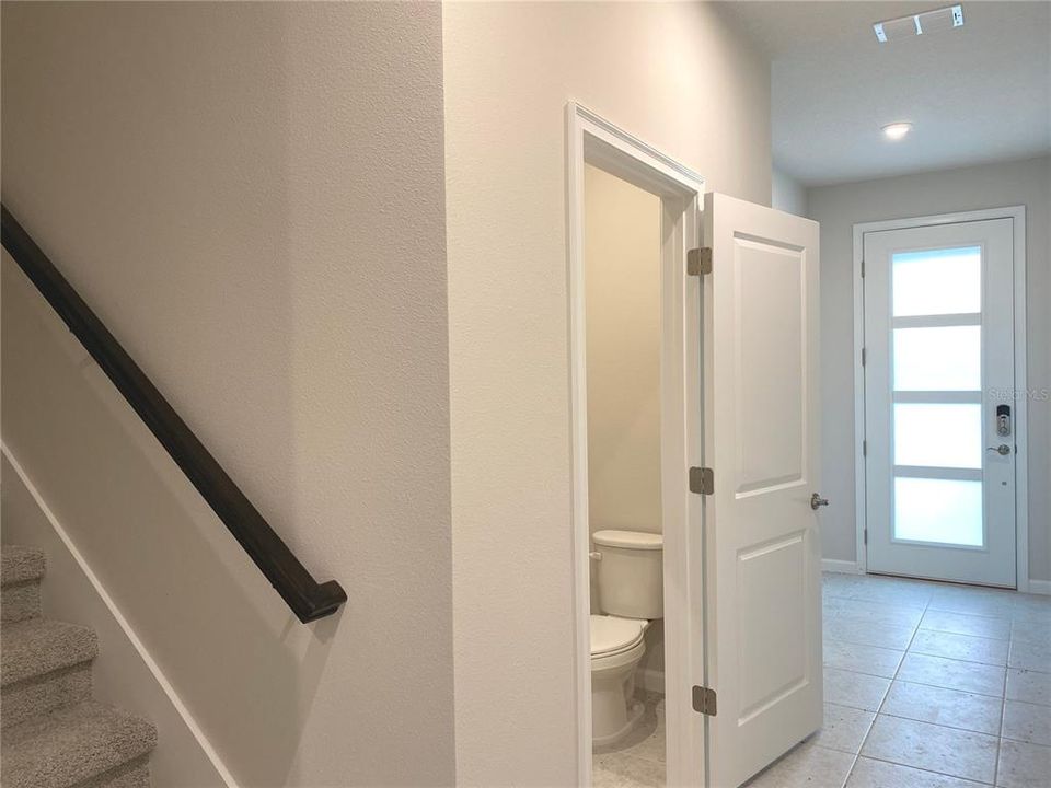 For Rent: $2,600 (3 beds, 2 baths, 1691 Square Feet)