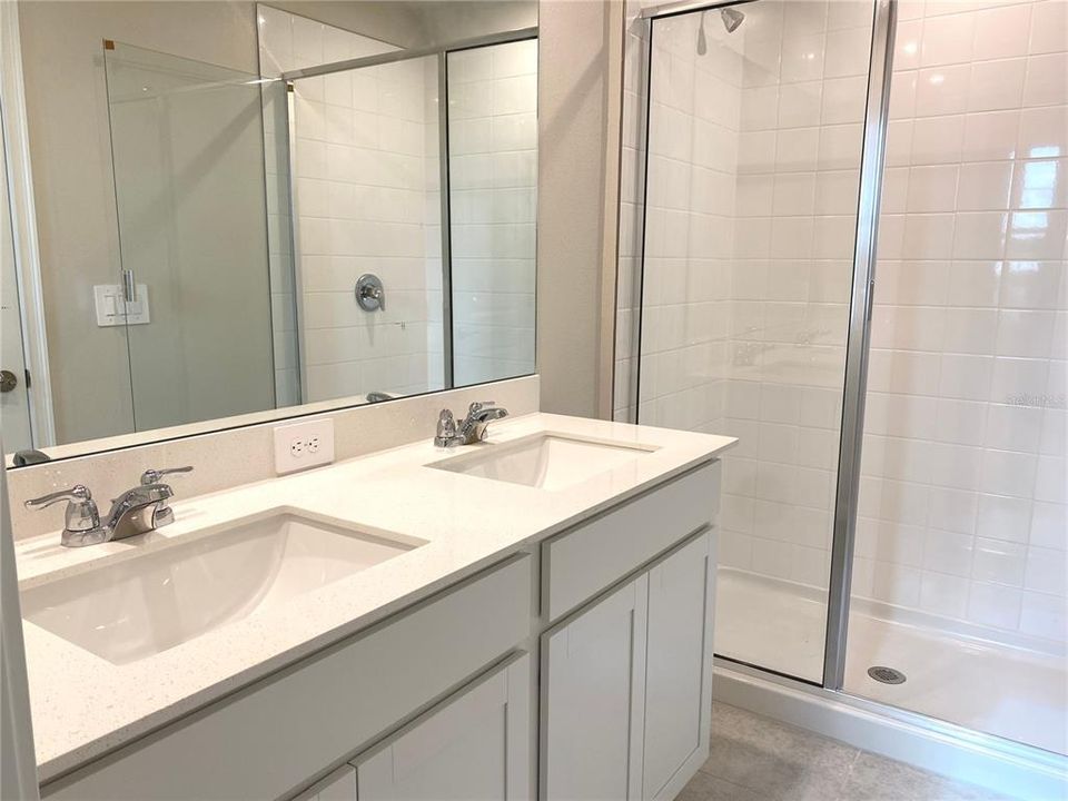 For Rent: $2,600 (3 beds, 2 baths, 1691 Square Feet)