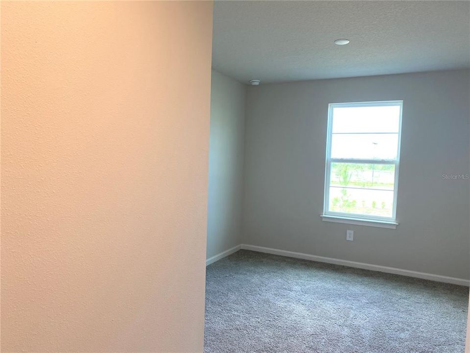 For Rent: $2,600 (3 beds, 2 baths, 1691 Square Feet)