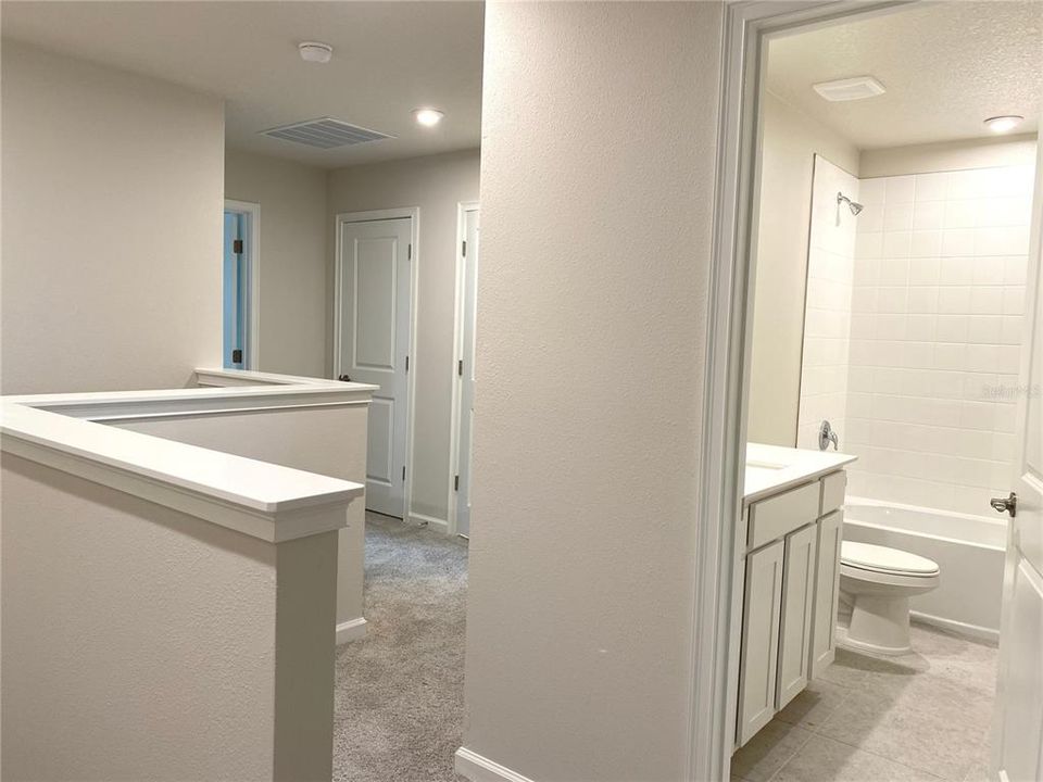 For Rent: $2,600 (3 beds, 2 baths, 1691 Square Feet)