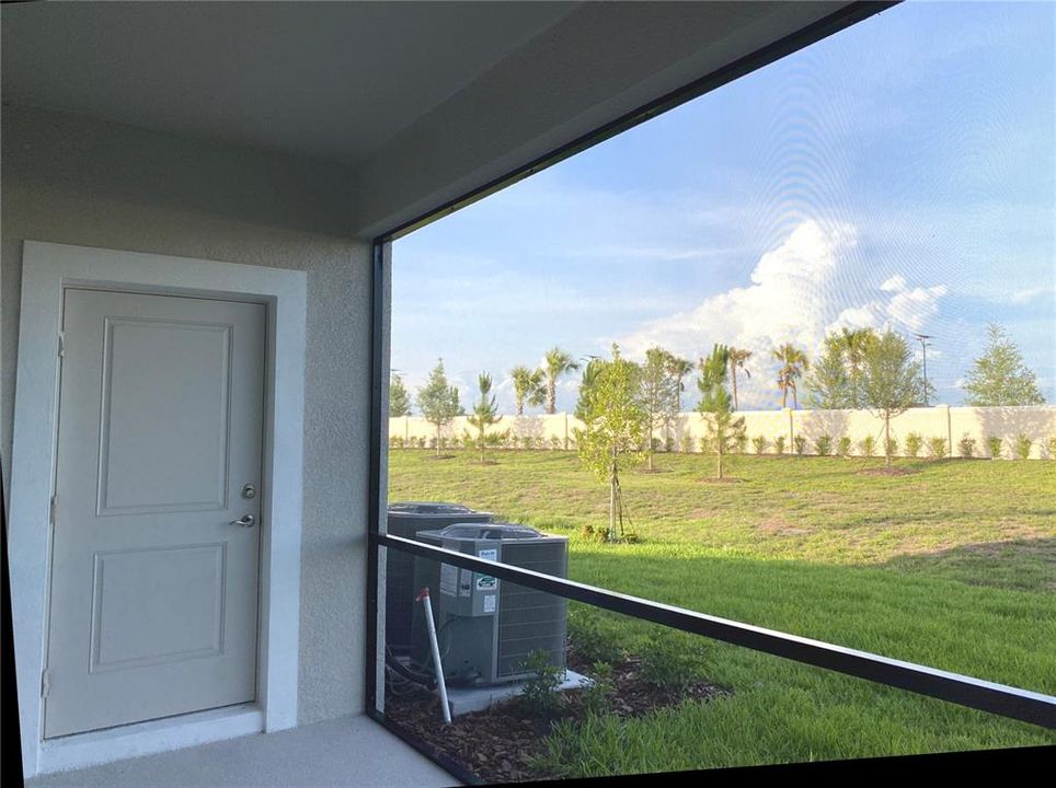 For Rent: $2,600 (3 beds, 2 baths, 1691 Square Feet)